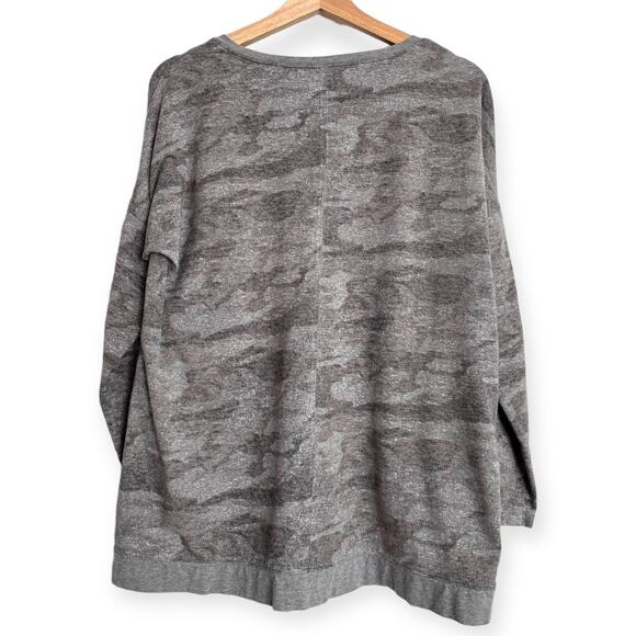 Soft Surroundings Camo Print Long Sleeve Blouse With Silver Buttons Women's L - Picture 2 of 10